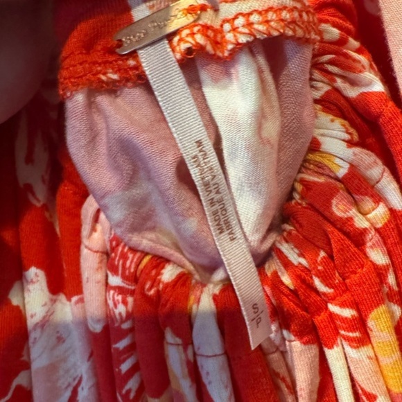 Free People Baja Babe Red Floral Tie Back Knit Tee – Size Small‎ – NWT - Picture 3 of 4